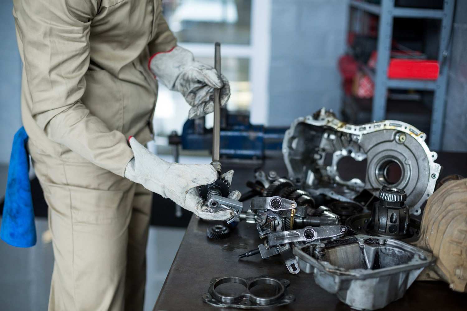 Automotive spare parts supplier in Dubai for luxury and electric vehicles